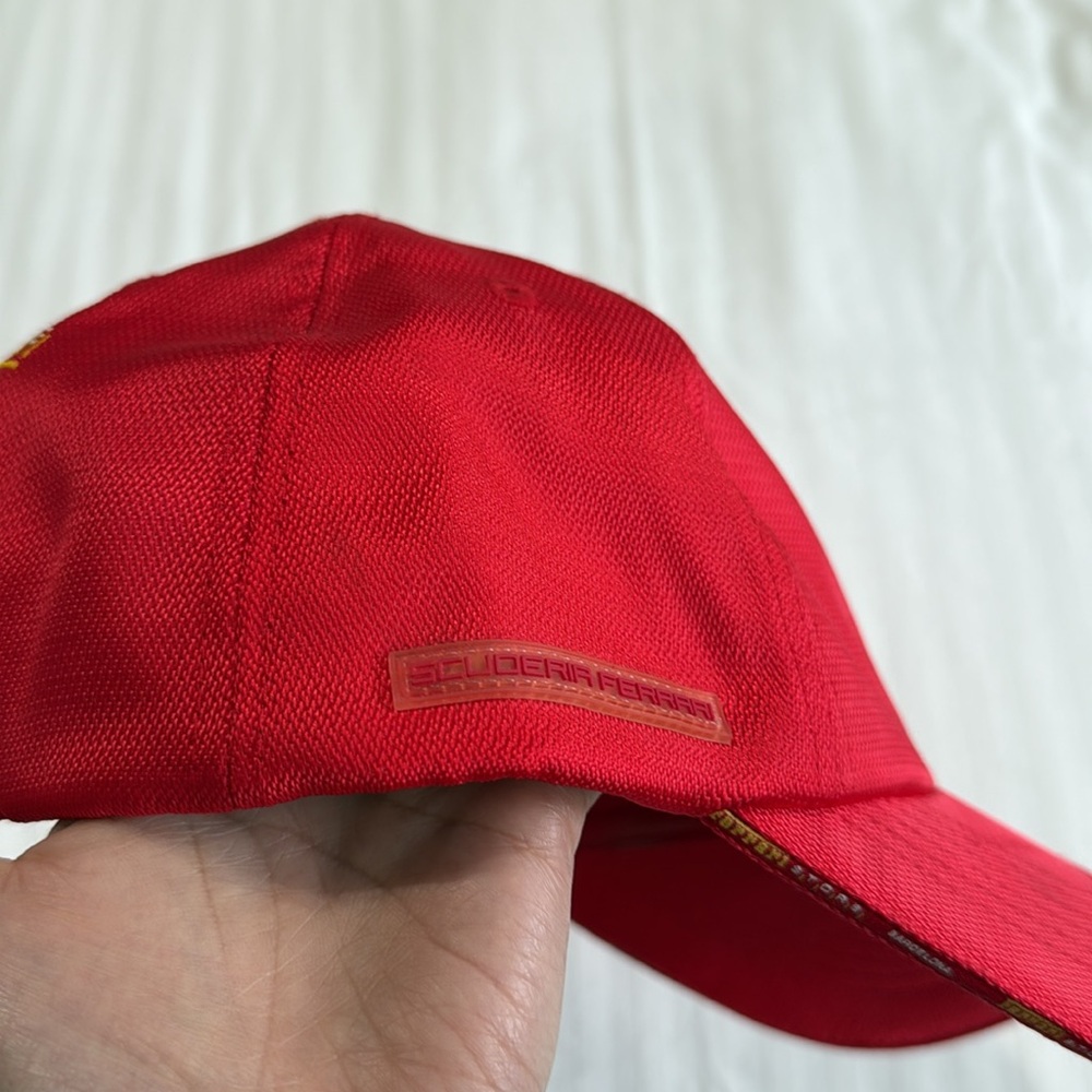 Ferrari Store in Barcelona F1 Drivers Cap - Picture 4 of 8